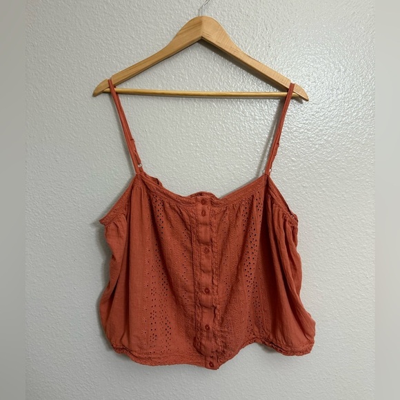Lucky Brand Women’s Lace Button Front Cami - Picture 2 of 6